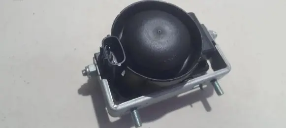 Toyota RAV 4 (XA30) Horn signal 8904048020 89040-48020