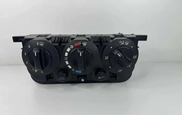 Mercedes-Benz A W168 Climate control unit 1688302285 014402