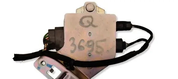 Nissan Qashqai Fuel injection pump control unit/module 169109238R