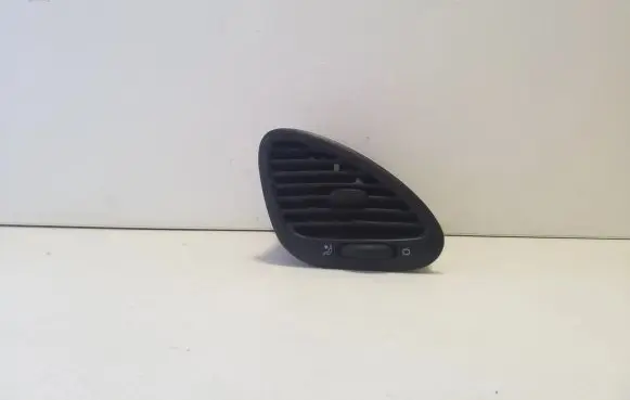 Dashboard side air vent grill/cover trim