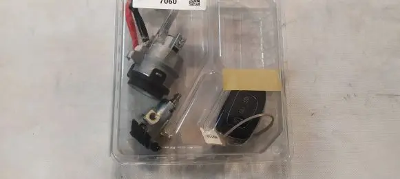 Hyundai i10 Ignition key/card 81905K7060