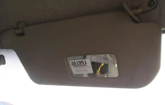 Nissan Terrano Sun visor