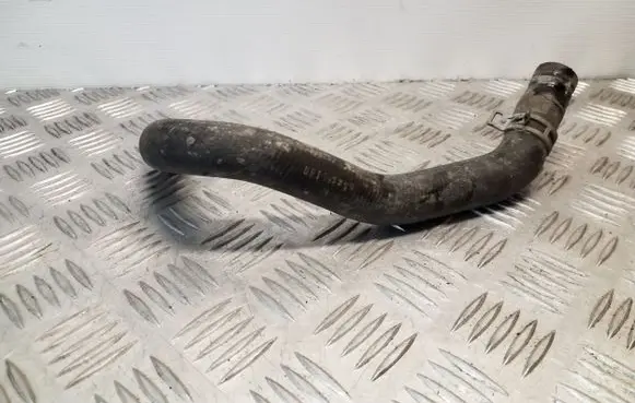 Volvo V40 Engine coolant pipe/hose