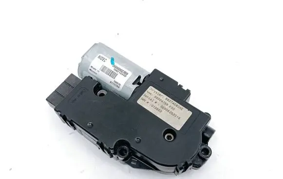 Chrysler Pacifica Sunroof motor/actuator 68274062AE 0000002359