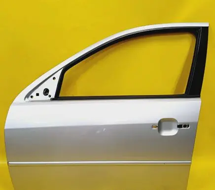 Ford Mondeo Mk III Front door 