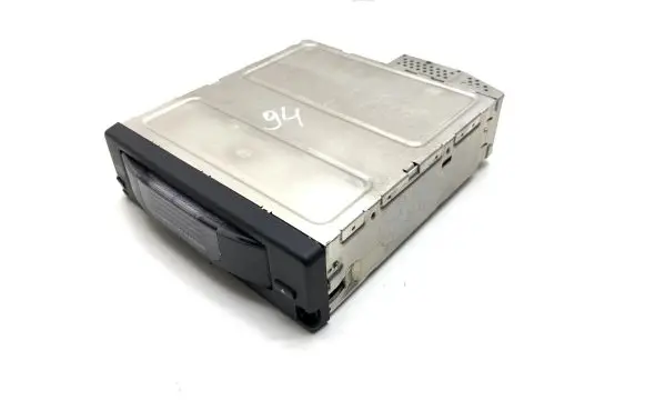 BMW 5 E60 E61 CD/DVD changer 6986081