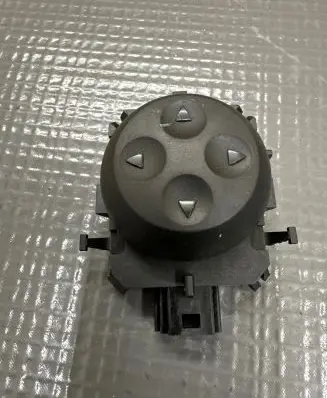Mercedes-Benz E W238 Seat control switch A2059057603 10097855