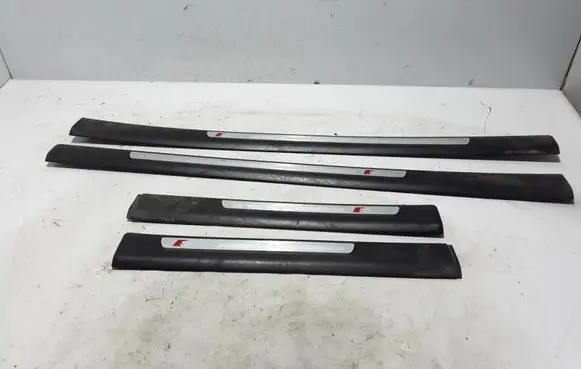 Audi A6 S6 C6 4F Front sill trim cover