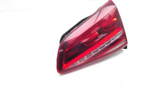 Volkswagen Golf Cross Tailgate rear/tail lights 5G0945308G 81240202
