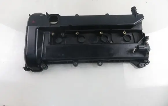 Ford Focus C-MAX Rocker cam cover 4M5G6007BAC 4M5G6K272HD