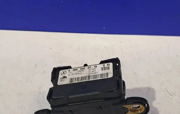 Mercedes-Benz S W221 ESP acceleration yaw rate sensor A0045422118