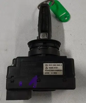 Audi A8 S8 D3 4E Ignition lock 3D0905865E