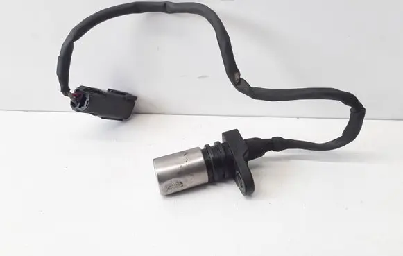 Volvo XC90 Crankshaft position sensor 0296000650