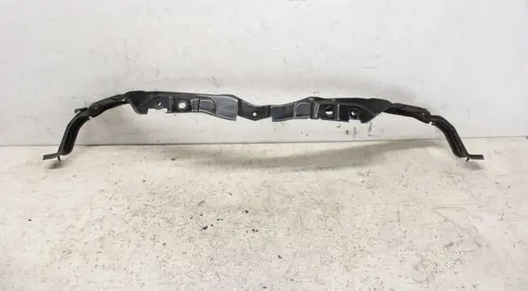 Toyota RAV 4 (XA40) Top upper radiator support slam panel 963