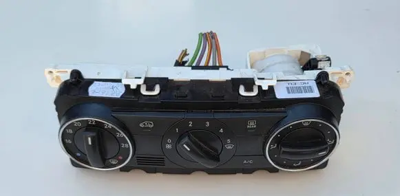 Mercedes-Benz A W169 Climate control unit A1698301985