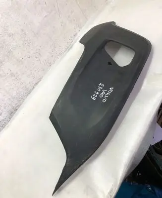 Volvo V40 Cross country Front bumper corner part panel trim 