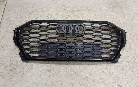 Audi Q3 F3 Front bumper upper radiator grill 83F853651A 83F853651