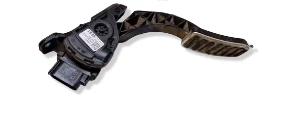 Volvo XC60 Accelerator throttle pedal C95YE04