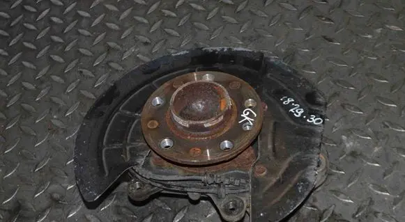 Fiat 500X Rear wheel hub