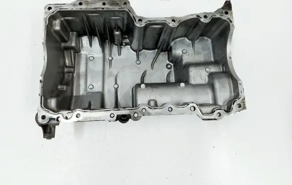 Land Rover Discovery Sport Oil sump G4D3-6706-DB