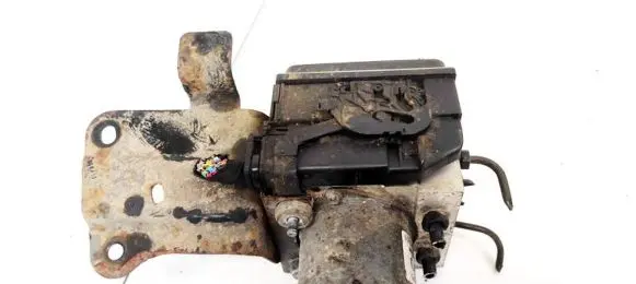 Hyundai Santa Fe ABS Pump 589102B850 58910-2B850