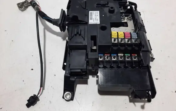 Volkswagen Touareg II Fuse box set 7P0937548F