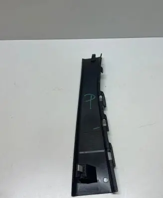 Audi Q8 (A) pillar trim 4M8868204