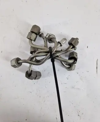 Mercedes-Benz ML W164 Fuel injector supply line/pipe 