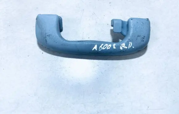Opel Zafira B Rear interior roof grab handle 13260368