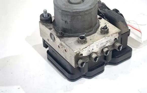Opel Corsa E ABS Pump 39011871