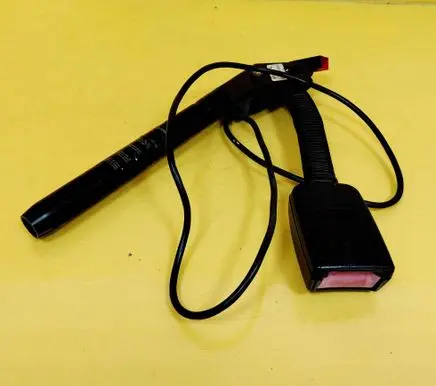 Ford Focus Front seatbelt buckle 98ABA61208BF