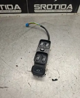 Mercedes-Benz C W203 Electric window control switch A2038210679 501955