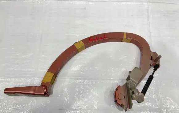 Alfa Romeo Giulia Tailgate/trunk/boot hinge