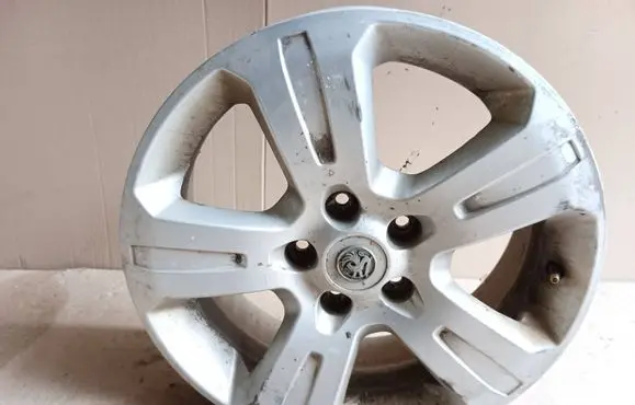 Opel Antara R17 alloy rim 