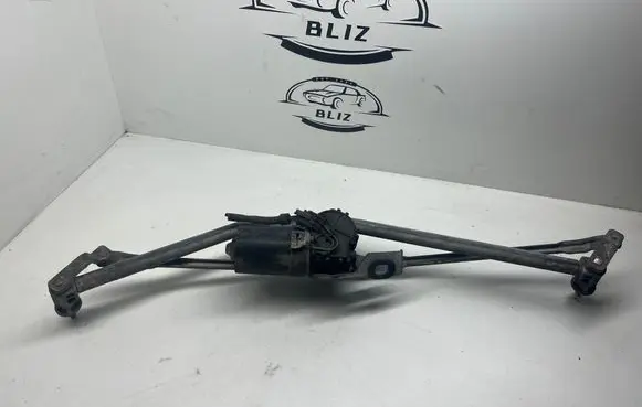 Volkswagen Transporter - Caravelle T4 Front wiper linkage and motor 701955113B