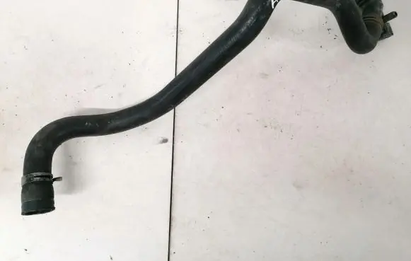 Audi TT Mk1 Engine coolant pipe/hose 1j0121619a