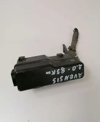Toyota Avensis T250 Fuse module 8386P1 8386