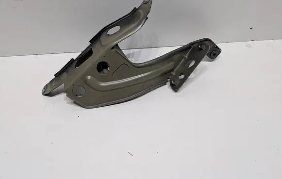 Audi A7 S7 4K8 Fender mounting bracket 4K8821158B