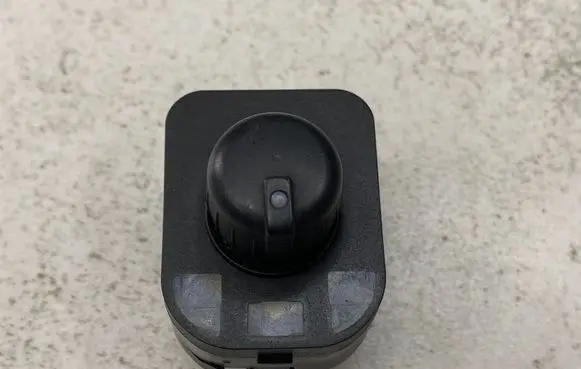 Audi A4 S4 B7 8E 8H Wing mirror switch 8E0959565
