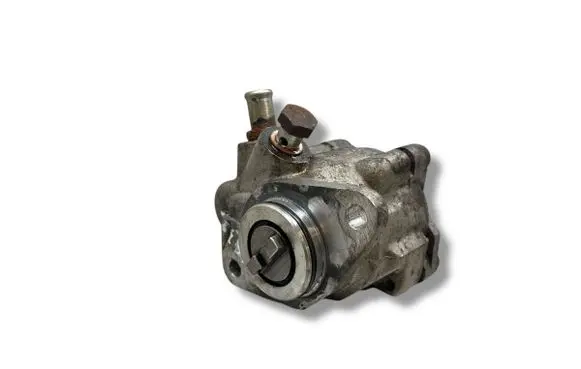 Peugeot Boxer Power steering pump 504243548 7682955142