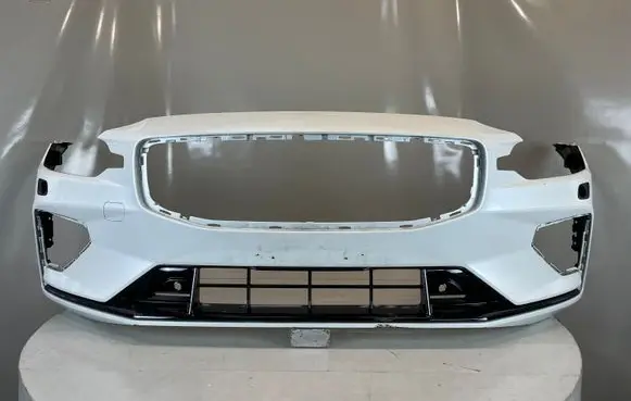 Volvo V60 Front bumper 31690530