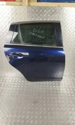 Mazda 6 Rear door