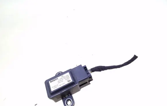 BMW 5 E39 ESP acceleration yaw rate sensor 0265005248 34526753694 6753694