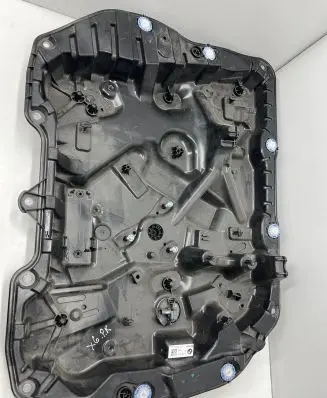 BMW X6 G06 Front door electric window regulator C88073100