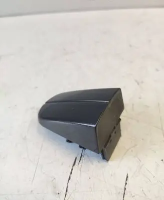 Ford Focus Front door handle cover AM51U218B087PL