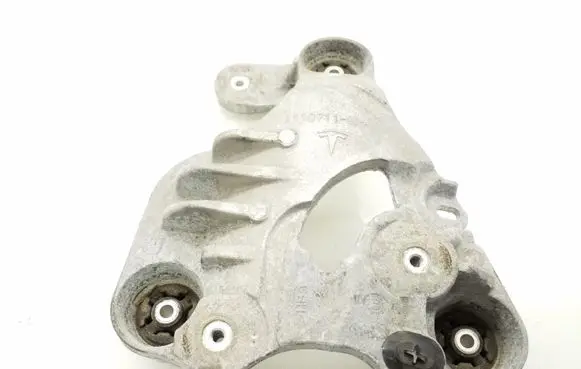 Tesla Model 3 A/C compressor mount bracket 111071100A
