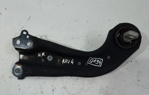 Toyota RAV 4 (XA50) Rear control arm