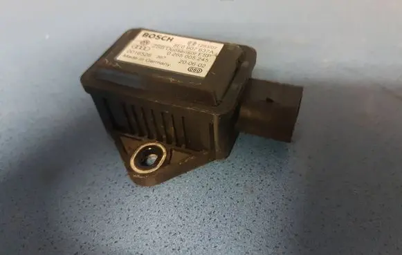 ESP acceleration yaw rate sensor