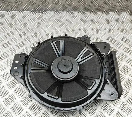 Volvo XC90 Subwoofer speaker 31456258