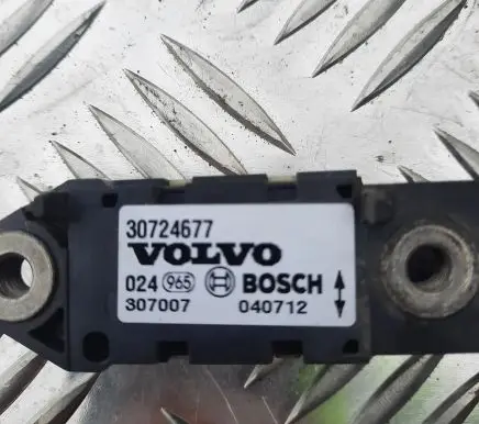 Volvo XC90 Airbag deployment crash/impact sensor 30724677